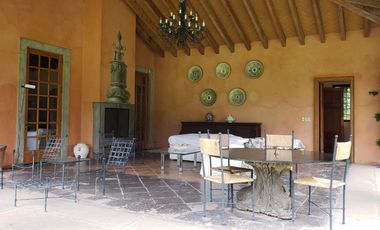 Tepoztlan Plano vista a las montañas una belleza