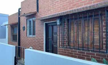 Casa PH en venta en Wilde