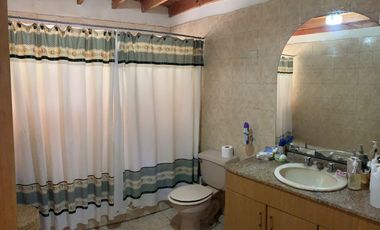 Terreno, 2 Casas En El Manzano, 6.220 M² Y Derechos De Agua