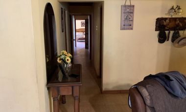 Terreno, 2 Casas En El Manzano, 6.220 M² Y Derechos De Agua
