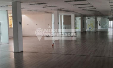 SE ARRIENDA PISO 3 DE PLANTA ABIERTA PARA OFICINAS