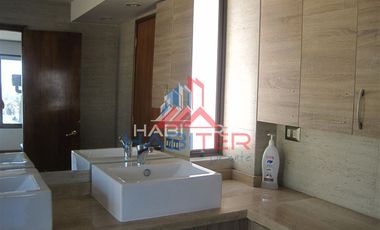 Casa en Arriendo en Santa Maria de Manquehue