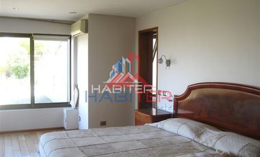Casa en Arriendo en Santa Maria de Manquehue