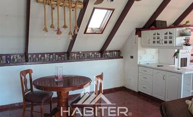 Casa en Venta en Av Las Torres y Santa Corina