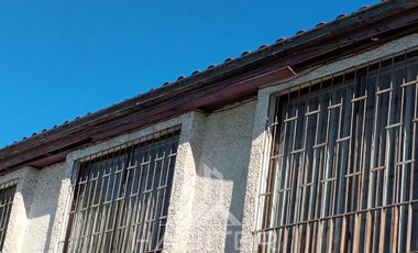 Casa en Venta en Av Las Torres y Santa Corina