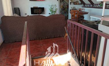 Casa en Venta en Av Las Torres y Santa Corina