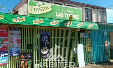 Local Comercial en Venta en Av Las Torres y Santa Corina