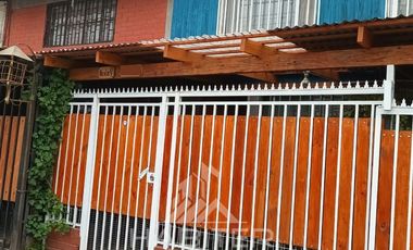 Casa en Venta en Ubicada cerca de San Francisco con Las Parcelas
