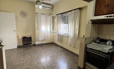 CASA VENTA RAMOS MEJIA SUR 4 AMBIENTES