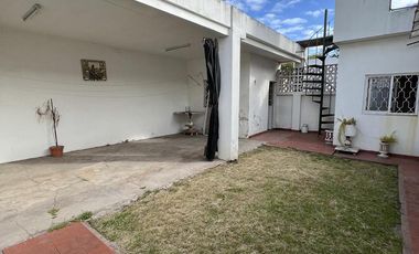 CASA VENTA RAMOS MEJIA SUR 4 AMBIENTES
