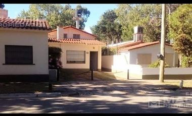 CASA VENTA LA LUCILA DEL MAR