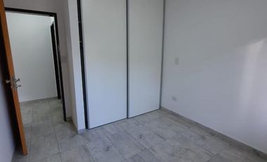 DEPARTAMENTO VENTA RAMOS MEJIA  3 AMBIENTES