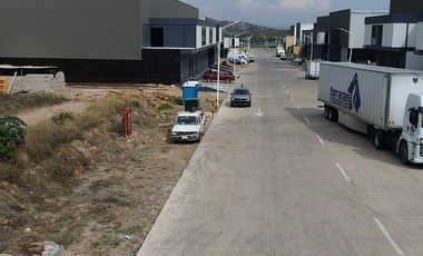 Terreno industrial en venta Elite 1 Periferico Oriente