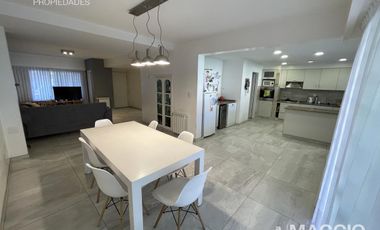 CASA VENTA RAMOS MEJIA 5 AMBIENTES