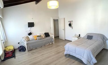 CASA VENTA RAMOS MEJIA 5 AMBIENTES