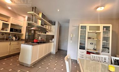 Casa - Saint Thomas Sur - Venta - 4 Dormitorios