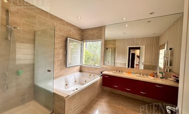 Casa - Saint Thomas Sur - Venta - 4 Dormitorios