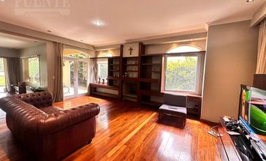 Casa - Saint Thomas Sur - Venta - 4 Dormitorios