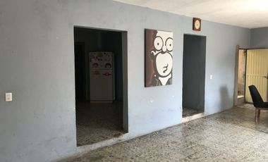 Venta de casa en residencial la barranca