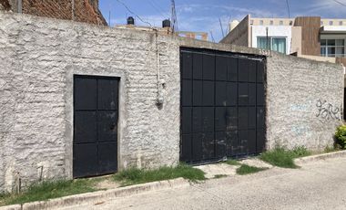 Venta de casa en residencial la barranca