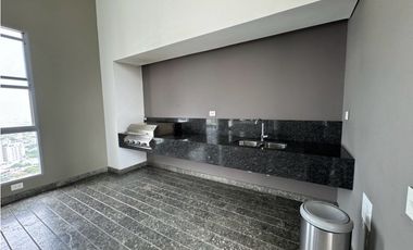 Espectacular apartamento con vista al mar