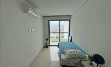 Espectacular apartamento con vista al mar
