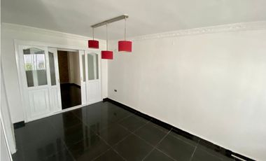 SE VENDE O ARRIENDA CASA EN CONJUNTO CERRADO, BONDA