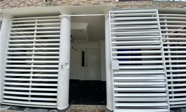 SE VENDE O ARRIENDA CASA EN CONJUNTO CERRADO, BONDA