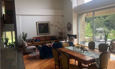 Venta casa campestre en El Retiro con 8.153 m² y vista natural