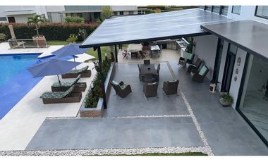 CONDOMINIO LA TOSCANA, 2000 M2, 700 M2 CONSTRUIDOS