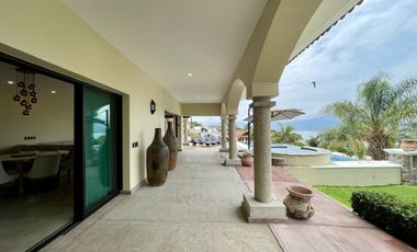 Copropiedad casa en venta amueblada en Raquet Club San Juan Cosalá