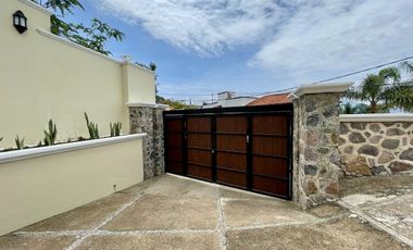Copropiedad casa en venta amueblada en Raquet Club San Juan Cosalá