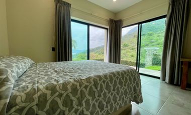 Copropiedad casa en venta amueblada en Raquet Club San Juan Cosalá