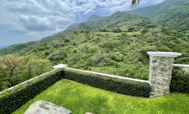 Copropiedad casa en venta amueblada en Raquet Club San Juan Cosalá