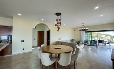 Copropiedad casa en venta amueblada en Raquet Club San Juan Cosalá