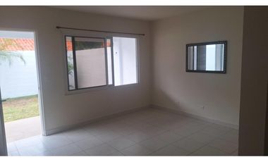 VENTA DE CASA EN QUINTAS DE VERSALLES