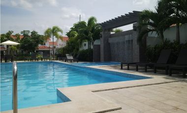 VENTA DE CASA EN QUINTAS DE VERSALLES