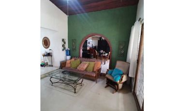 VENDO CASA 375mts de CONSTRUCCION DVD