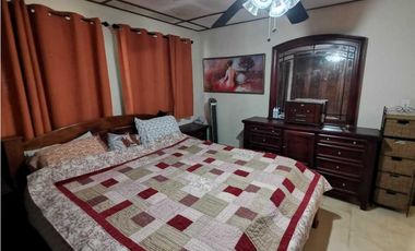 VENDO CASA 375mts de CONSTRUCCION DVD