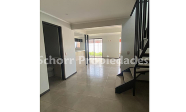 Oficina en Venta en Hermosa propiedad tanto habitacional como comercial, muy cerca de HomeCenter Las Rastras