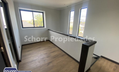 Oficina en Venta en Hermosa propiedad tanto habitacional como comercial, muy cerca de HomeCenter Las Rastras