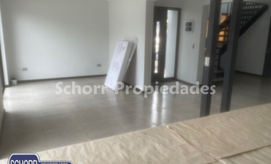 Oficina en Venta en Hermosa propiedad tanto habitacional como comercial, muy cerca de HomeCenter Las Rastras