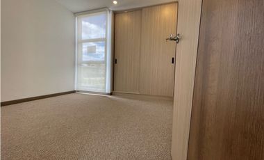 Vendo casa nueva esquinera de un nivel más altillo en Cajicá.