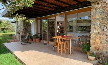 Venta de Casa Campestre Carmen de Viboral, Antioquia