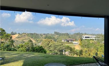CASA EN ARRIENDO SECTOR LLANOGRANDE - RIONEGRO