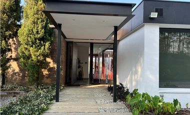 CASA EN ARRIENDO SECTOR LLANOGRANDE - RIONEGRO