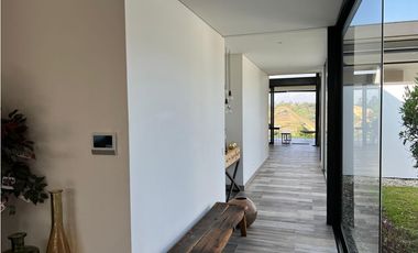CASA EN ARRIENDO SECTOR LLANOGRANDE - RIONEGRO