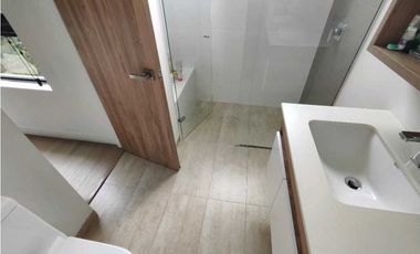 Hermoso AP Envigado Las Brujas  172m2 💰1330 Mill