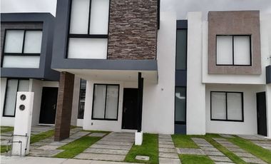 CASA EN VENTA EN SAN JUAN DEL RIO QUERETARO
