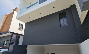 Casa nueva en venta en Bosques Vallarta